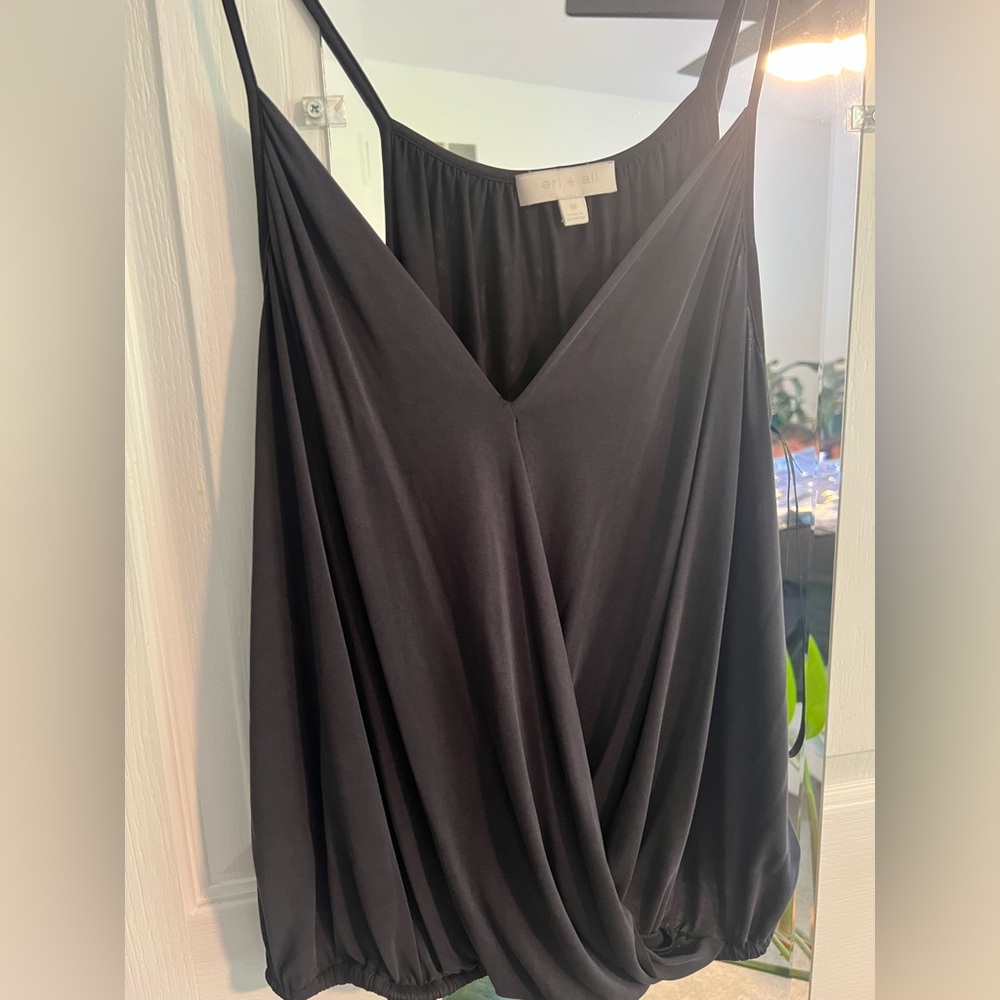 Black cross front tank top